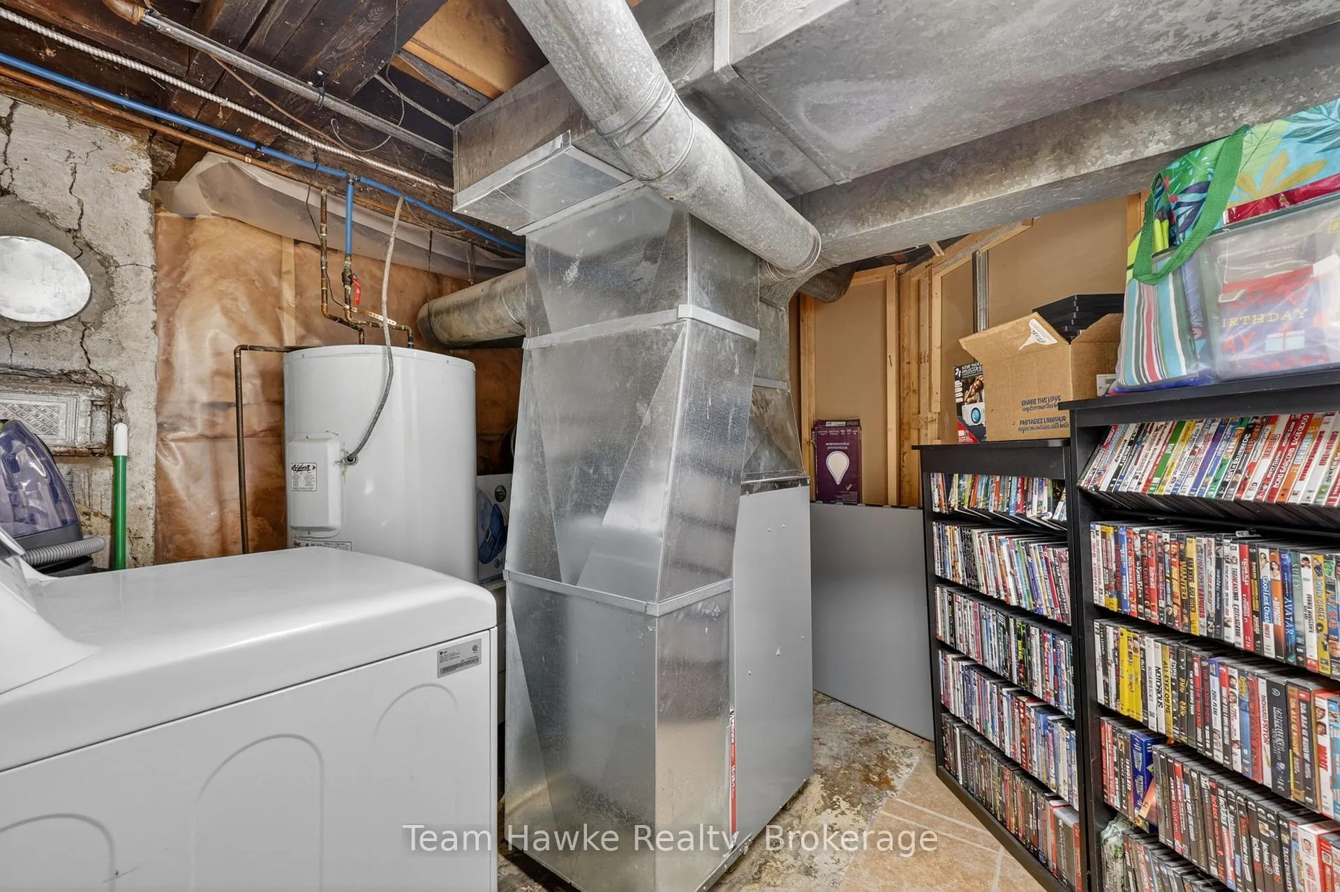 Photo 31 of 374 Dominion Avenue, Midland — HOMEH