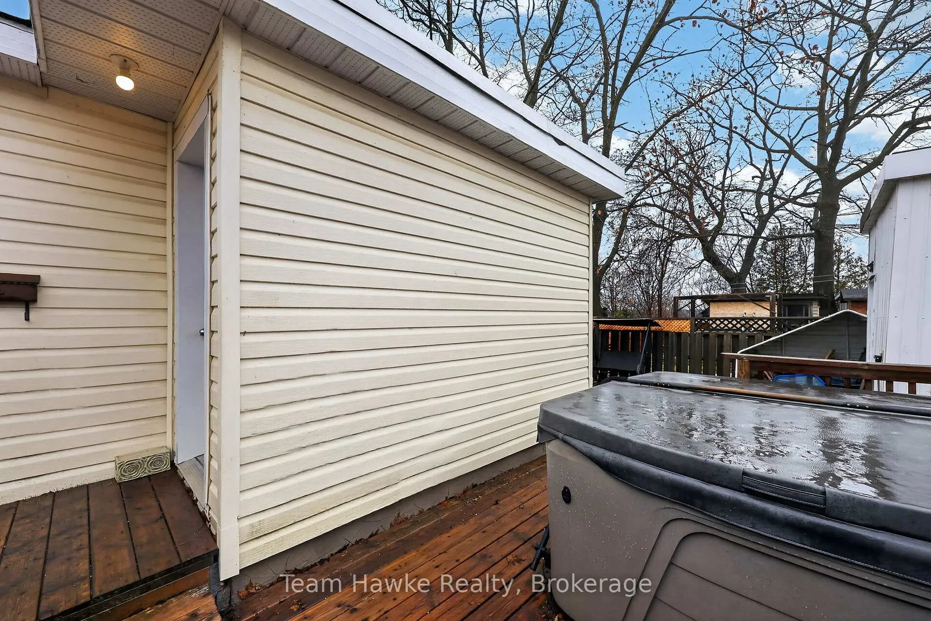 Photo 32 of 374 Dominion Avenue, Midland — HOMEH