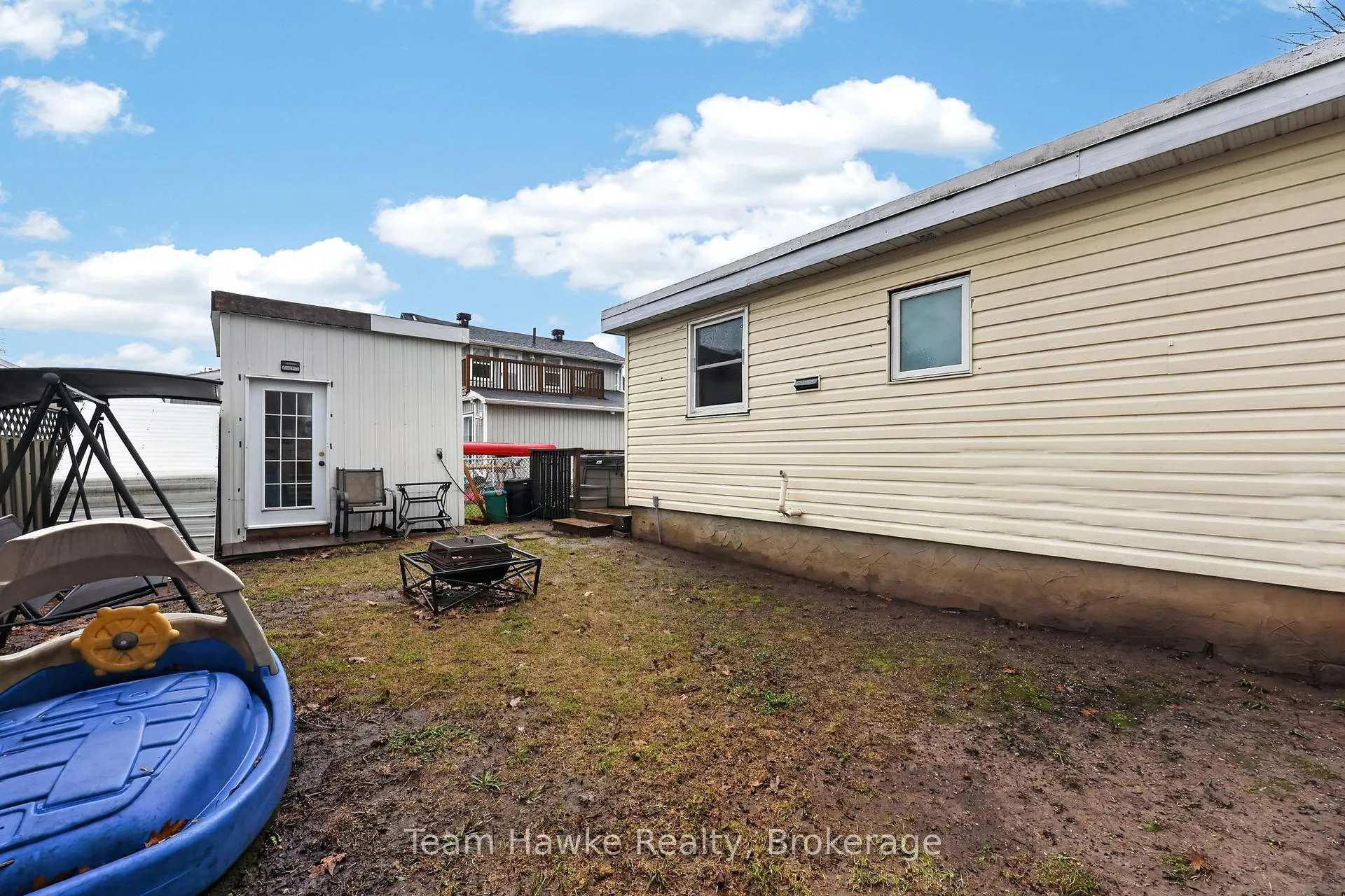 Photo 35 of 374 Dominion Avenue, Midland — HOMEH