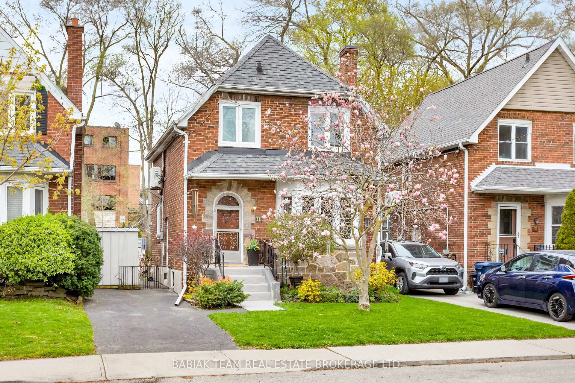 Front of 16 Coe Hill Drive