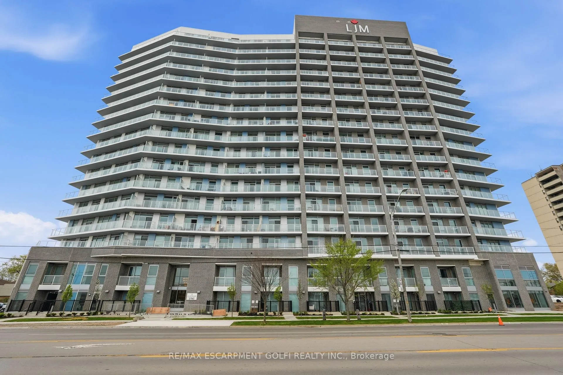Photo 1 of Unit 513, 2782 Barton Street E, Hamilton, Riverdale — HOMEH