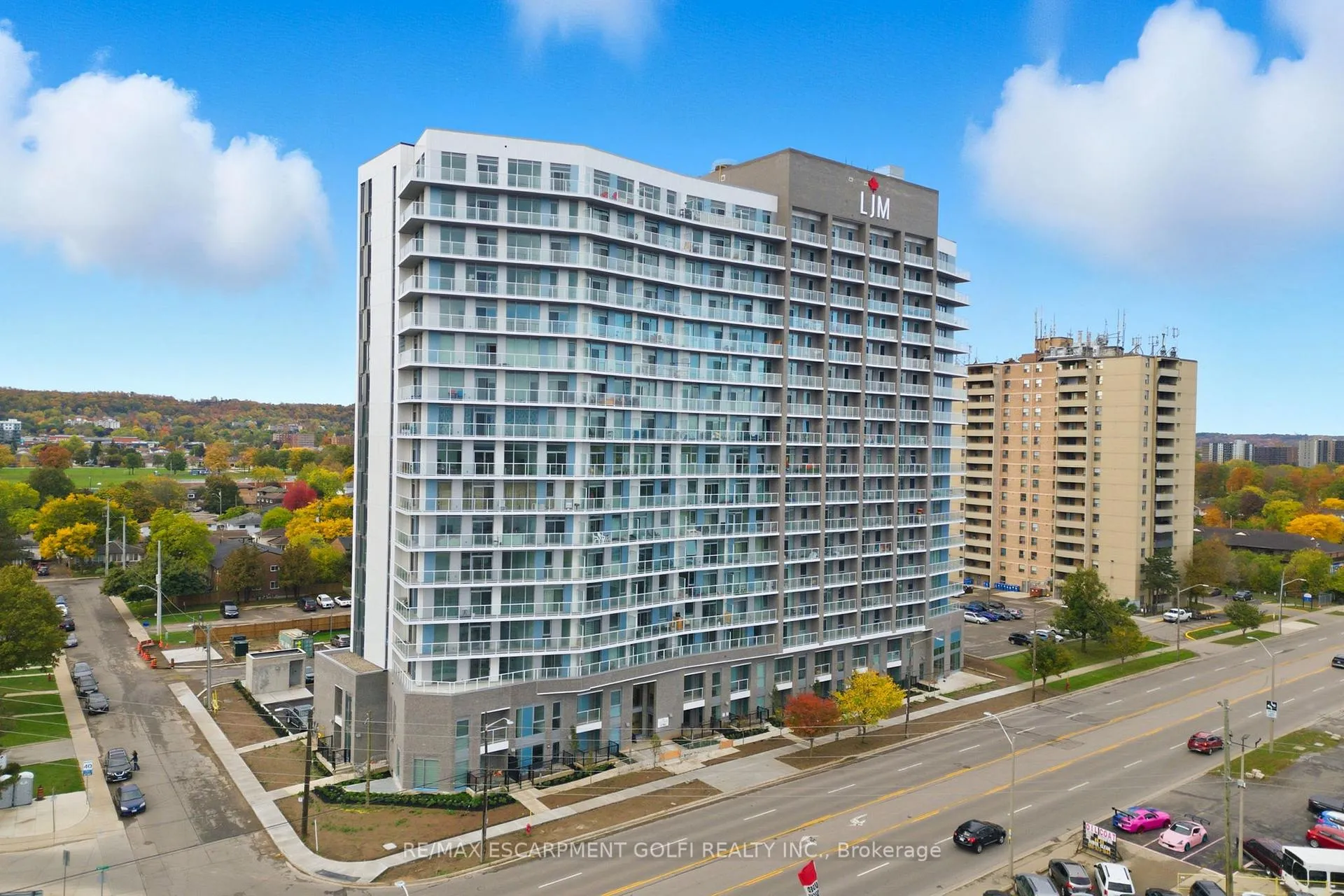 Photo 2 of Unit 513, 2782 Barton Street E, Hamilton, Riverdale — HOMEH
