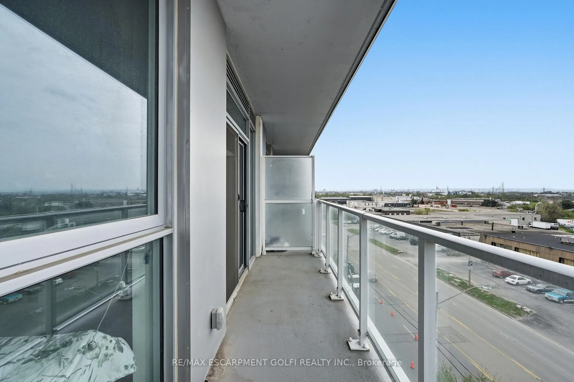 Photo 21 of Unit 513, 2782 Barton Street E, Hamilton, Riverdale — HOMEH