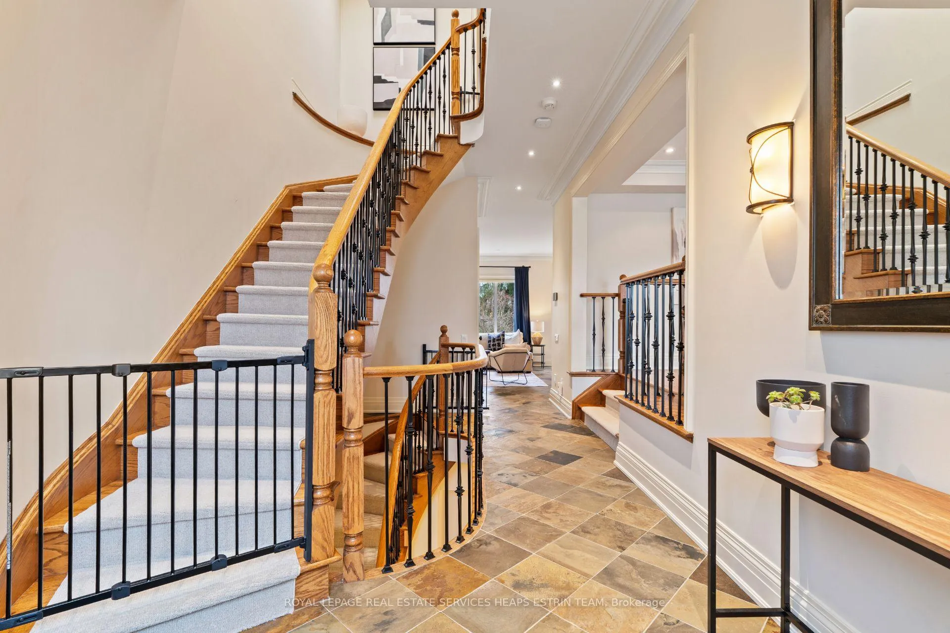 Photo 4 of 343 Laird Drive, Toronto, Leaside — HOMEH