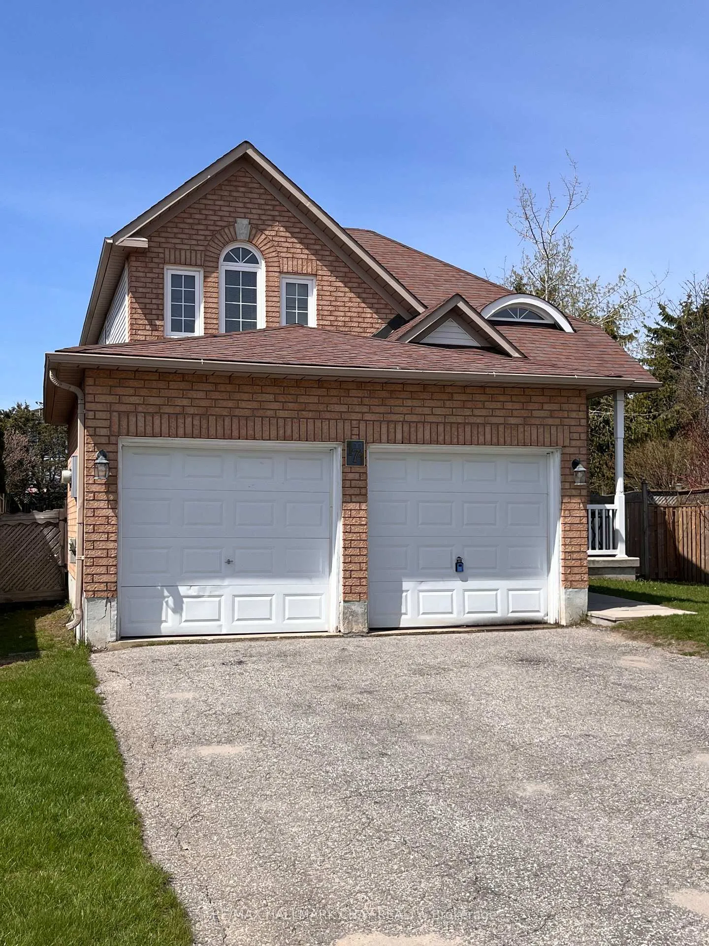 Photo 1 of 171 Wessenger Drive, Barrie, Holly — HOMEH