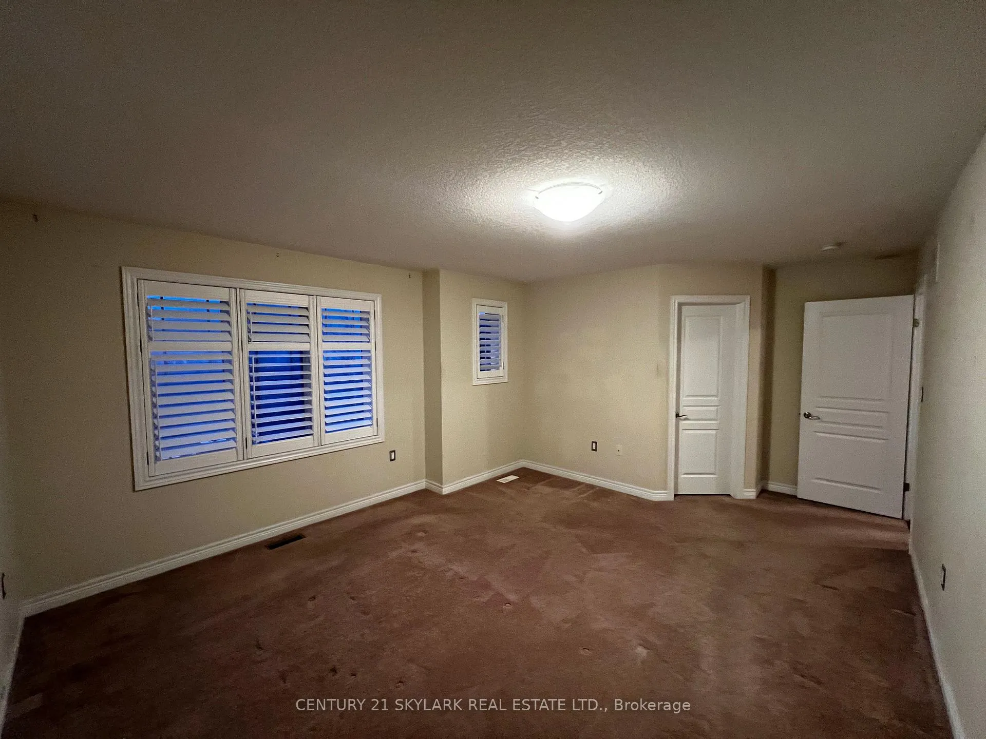 Photo 13 of 96 Charleswood Crescent, Hamilton, Rural Glanbrook — HOMEH