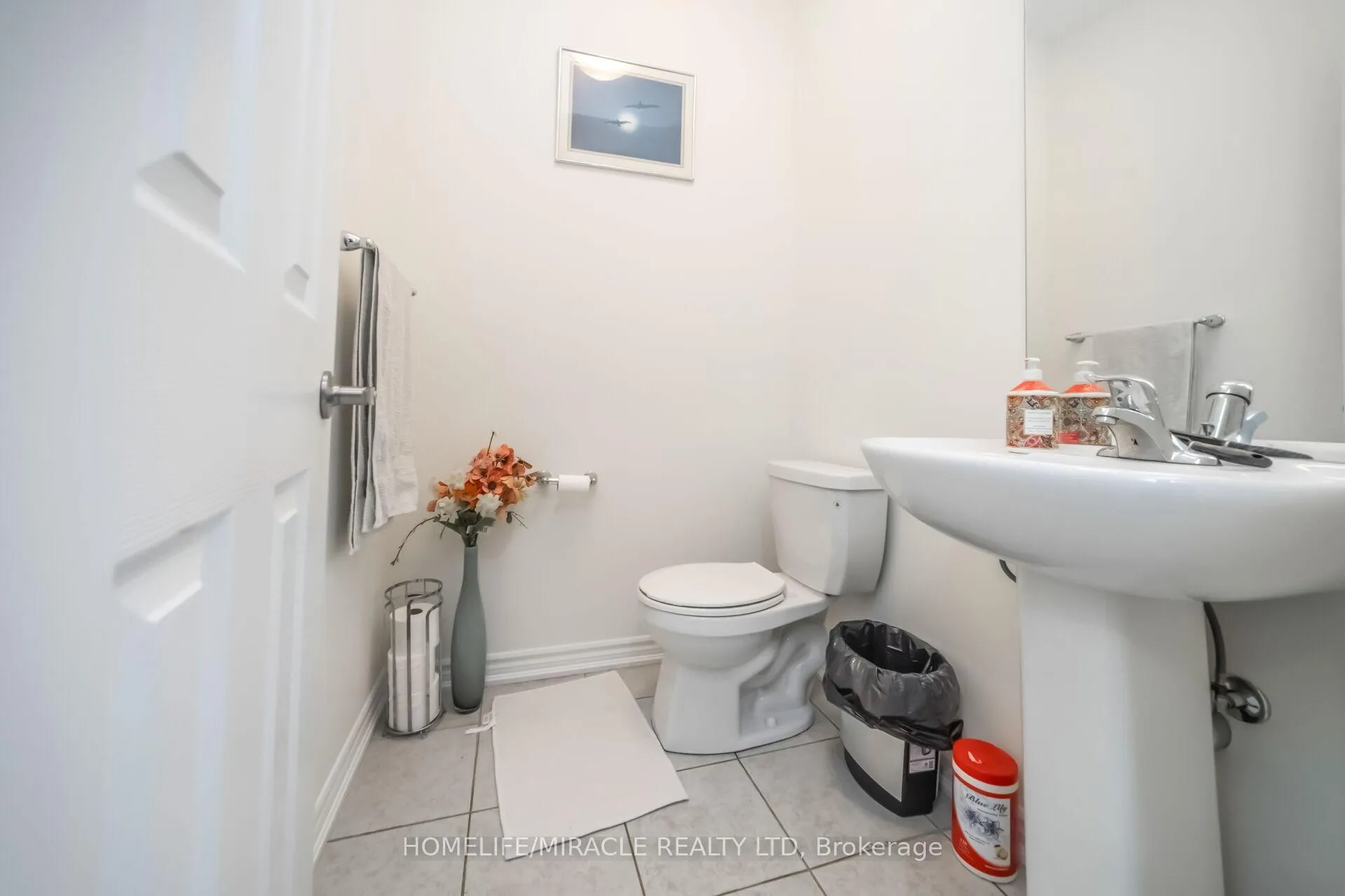 Photo 18 of Unit 11, 30 Emeny Lane, Guelph, Kortright East — HOMEH