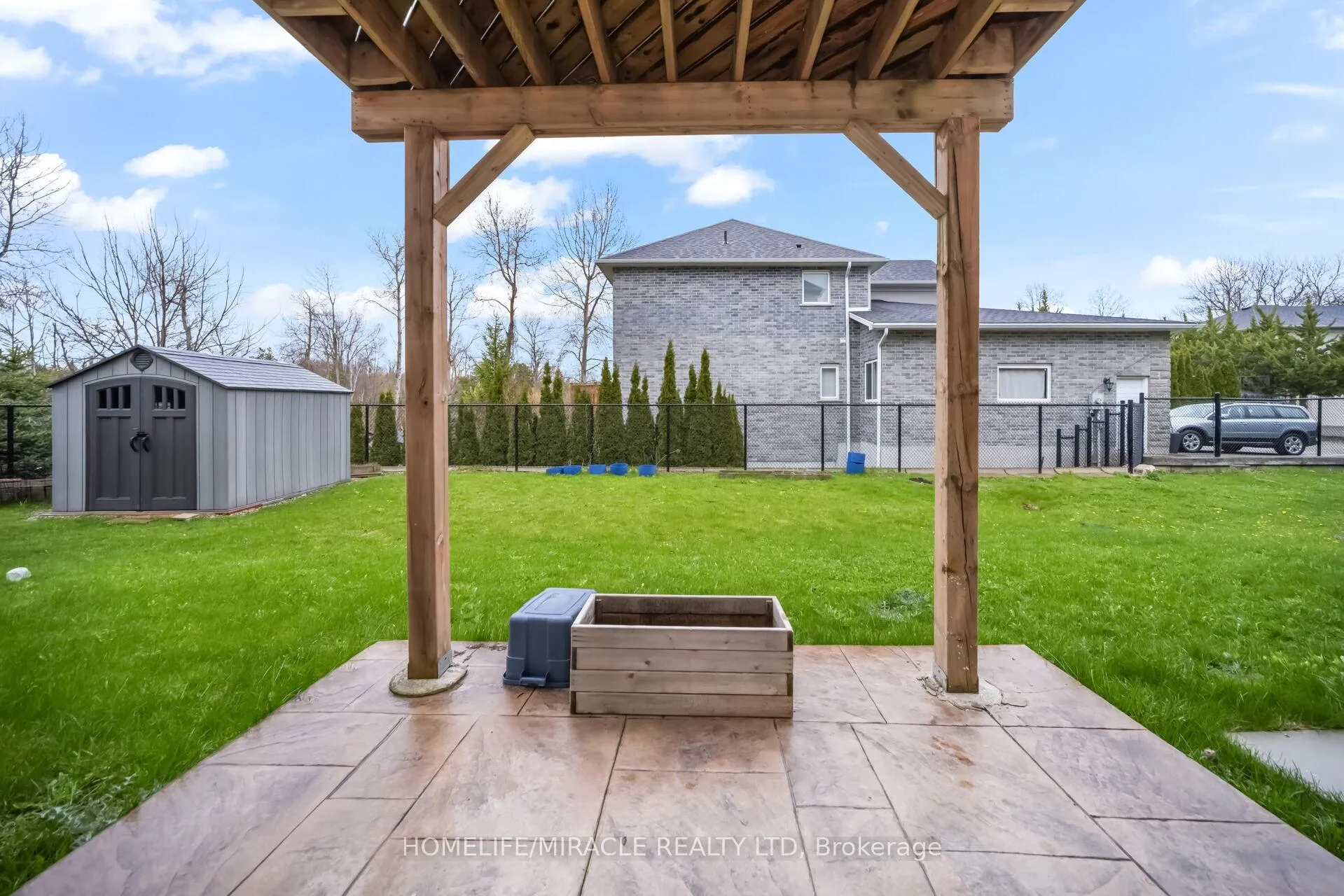 Photo 44 of Unit 11, 30 Emeny Lane, Guelph, Kortright East — HOMEH