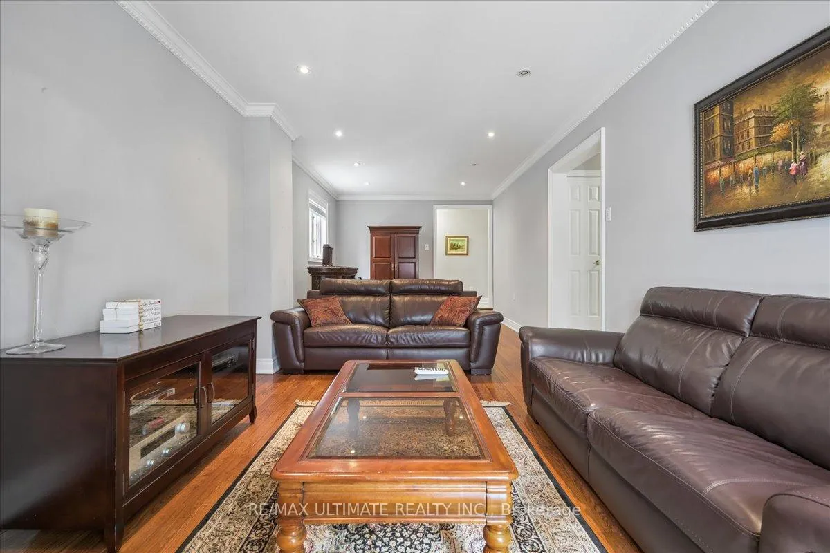 Photo 17 of 4 Bates Court, Brampton, Northwood Park — HOMEH