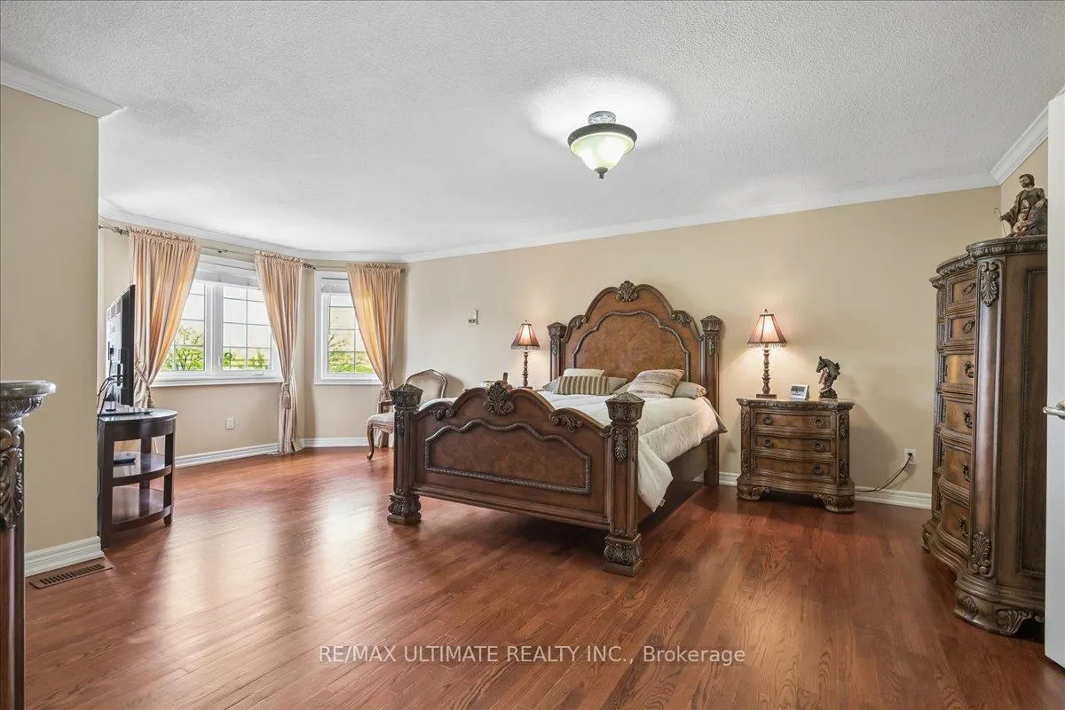 Photo 21 of 4 Bates Court, Brampton, Northwood Park — HOMEH