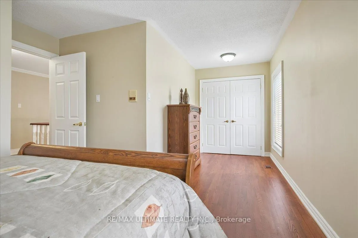 Photo 23 of 4 Bates Court, Brampton, Northwood Park — HOMEH