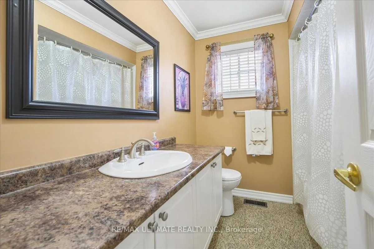 Photo 24 of 4 Bates Court, Brampton, Northwood Park — HOMEH