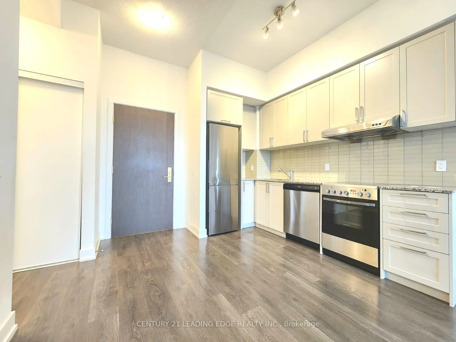 Photo 3 of Unit 809E, 278 Buchanan Drive, Markham, Unionville — HOMEH
