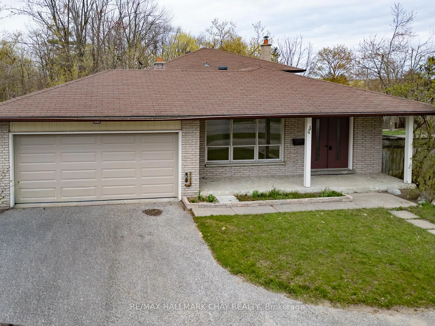 Photo 1 of 44 Marshall Street, Barrie, Allandale Heights — HOMEH