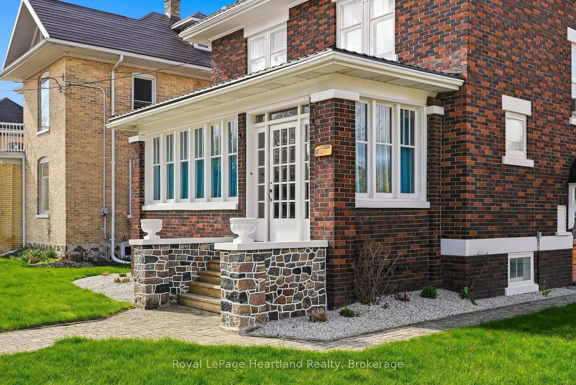 Photo 8 of 57 Elora Street N, Minto — HOMEH
