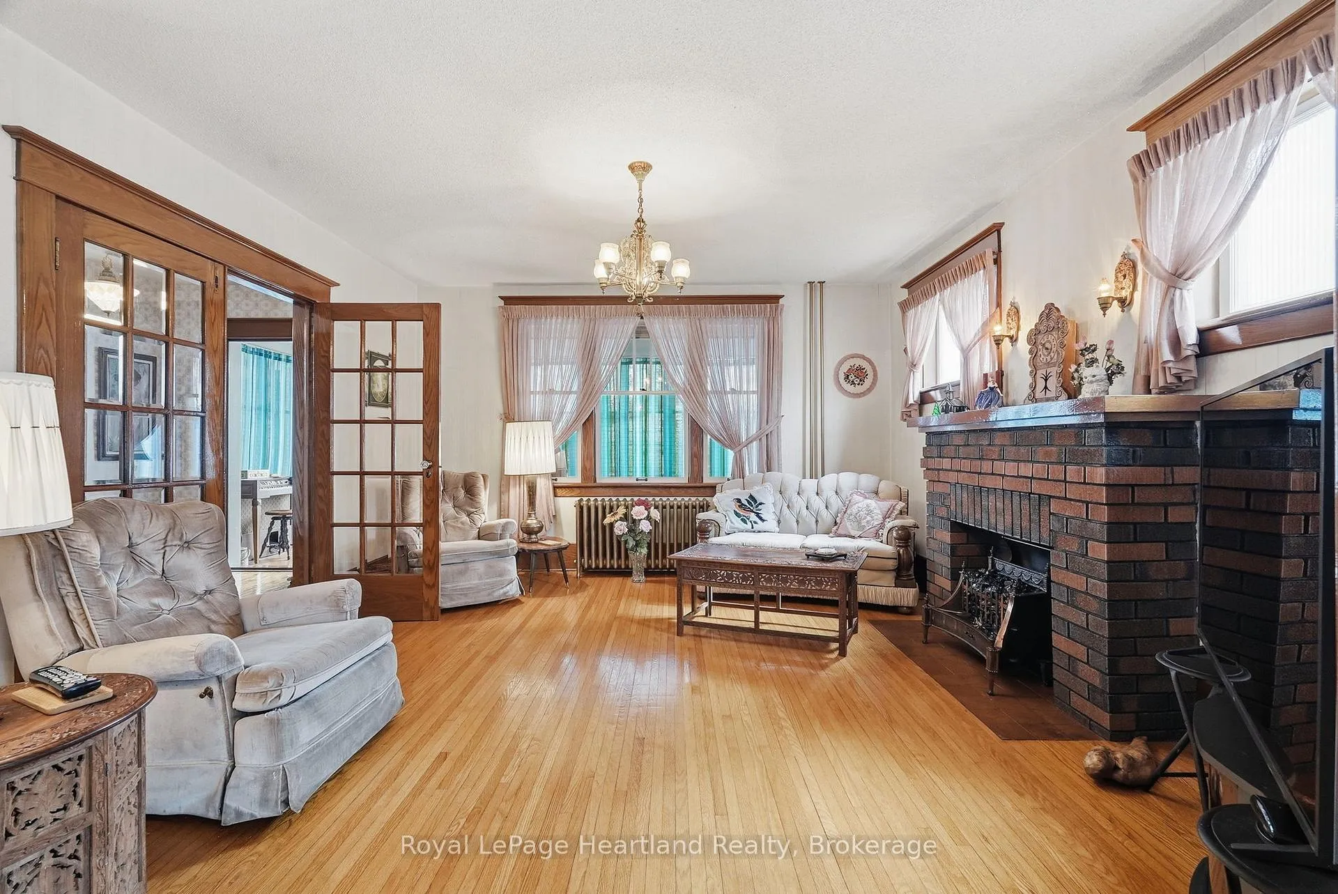 Photo 17 of 57 Elora Street N, Minto — HOMEH