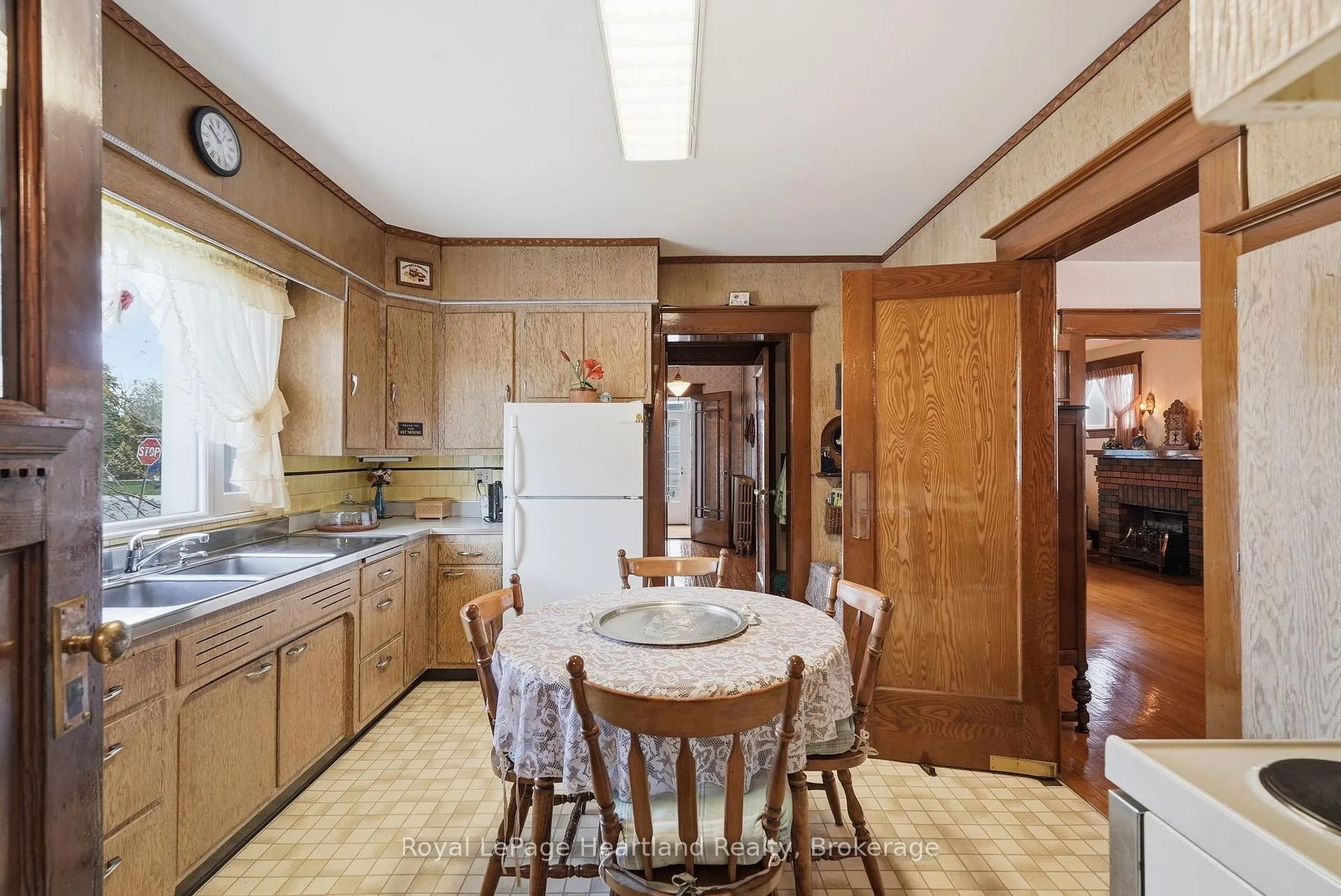 Photo 20 of 57 Elora Street N, Minto — HOMEH