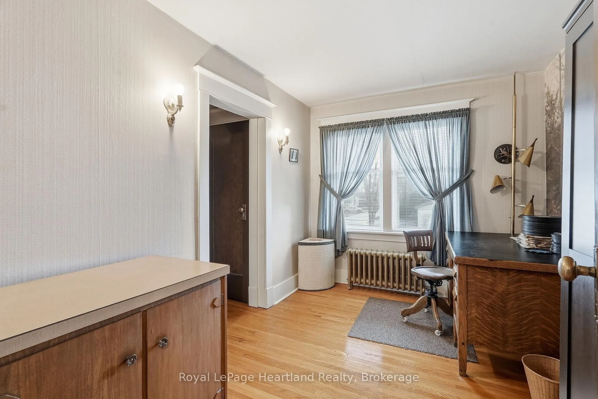 Photo 34 of 57 Elora Street N, Minto — HOMEH