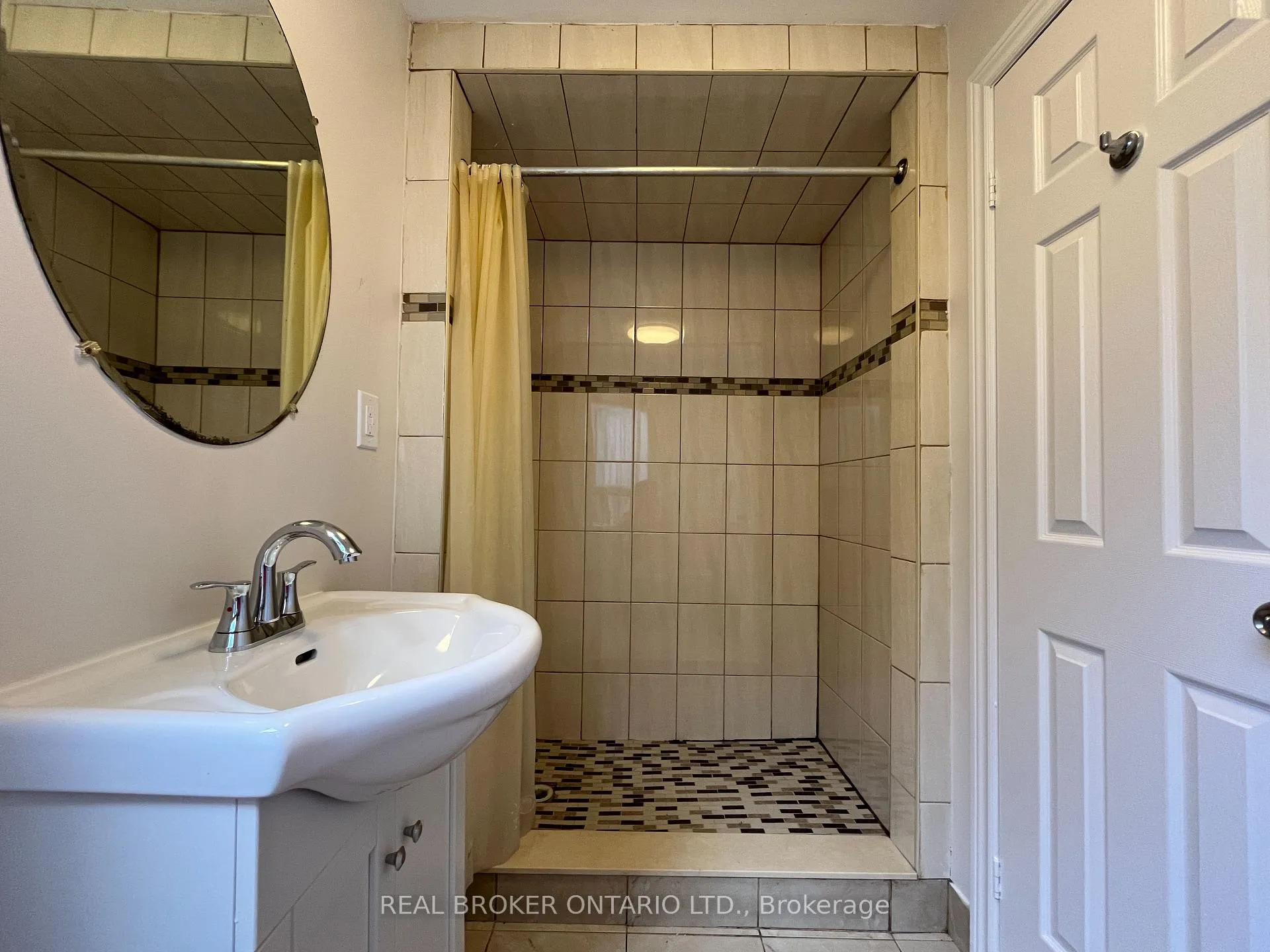 Photo 8 of Unit 1, 1228 Danforth Avenue, Toronto, Danforth — HOMEH