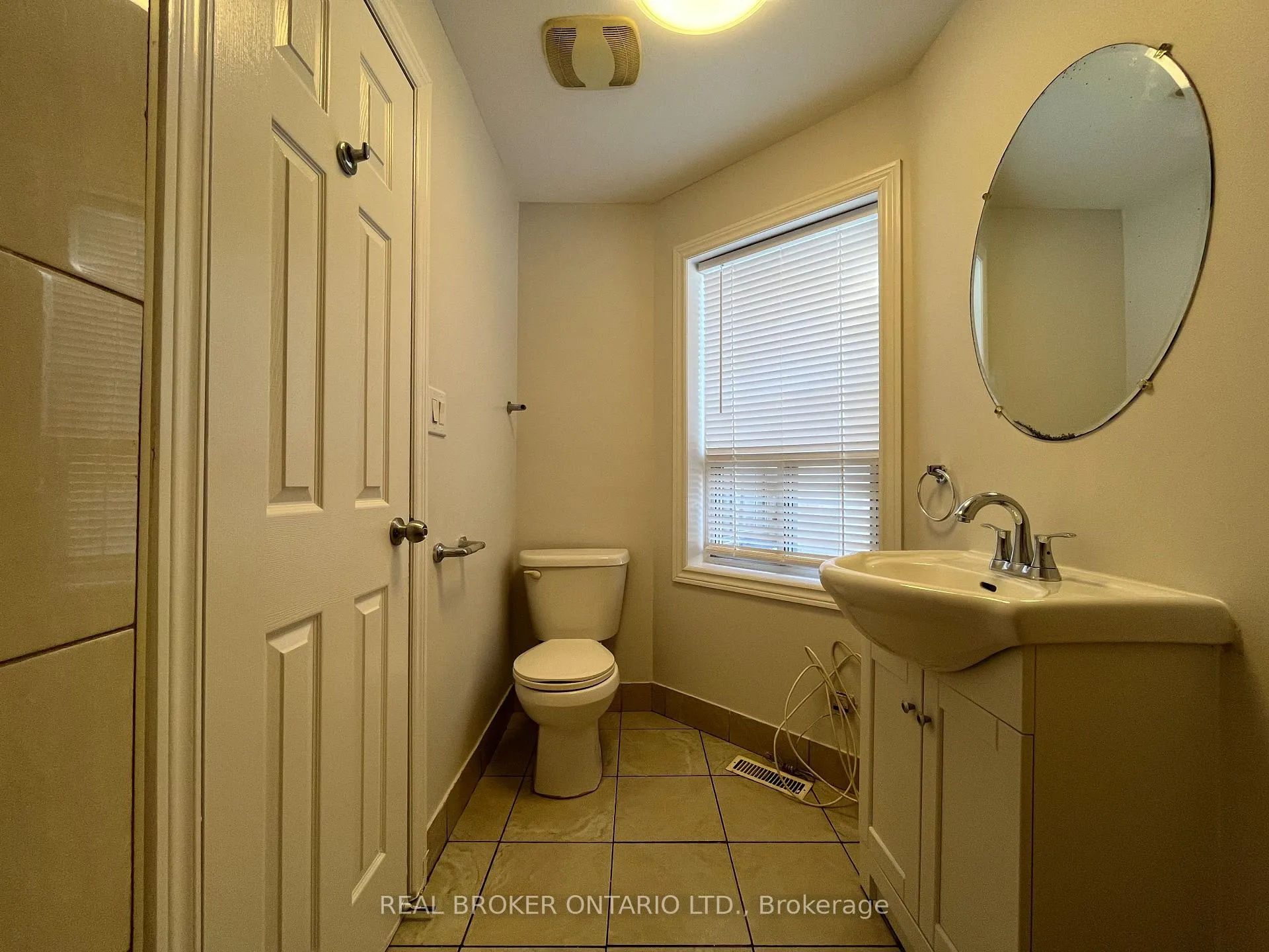 Photo 9 of Unit 1, 1228 Danforth Avenue, Toronto, Danforth — HOMEH