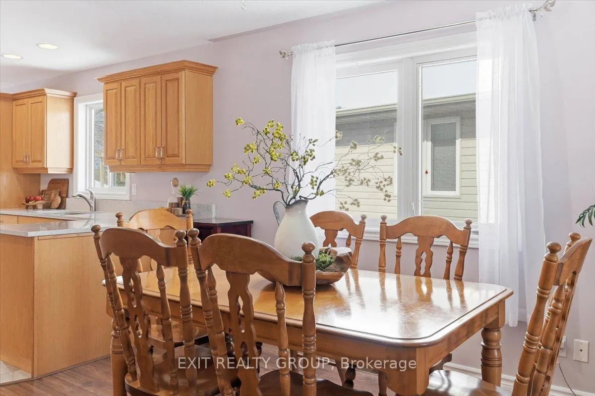 Photo 14 of 14 Stonegate Crescent, Quinte West, Frankford Ward — HOMEH