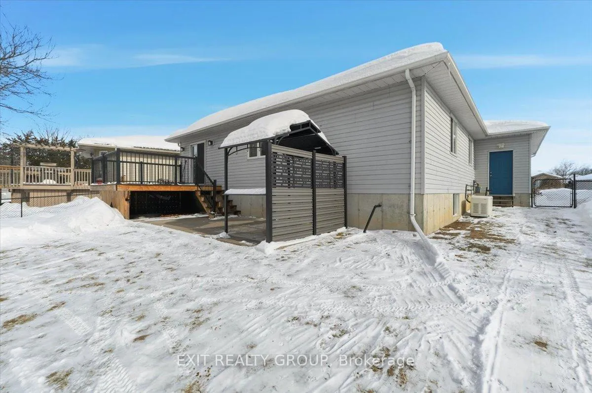 Photo 32 of 14 Stonegate Crescent, Quinte West, Frankford Ward — HOMEH