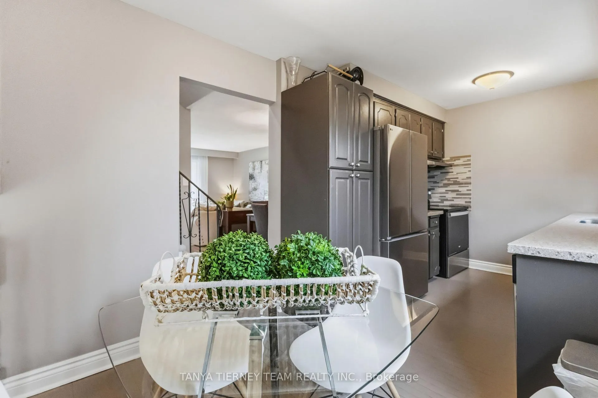 Photo 15 of 6 Gershwin Court, Whitby, Lynde Creek — HOMEH