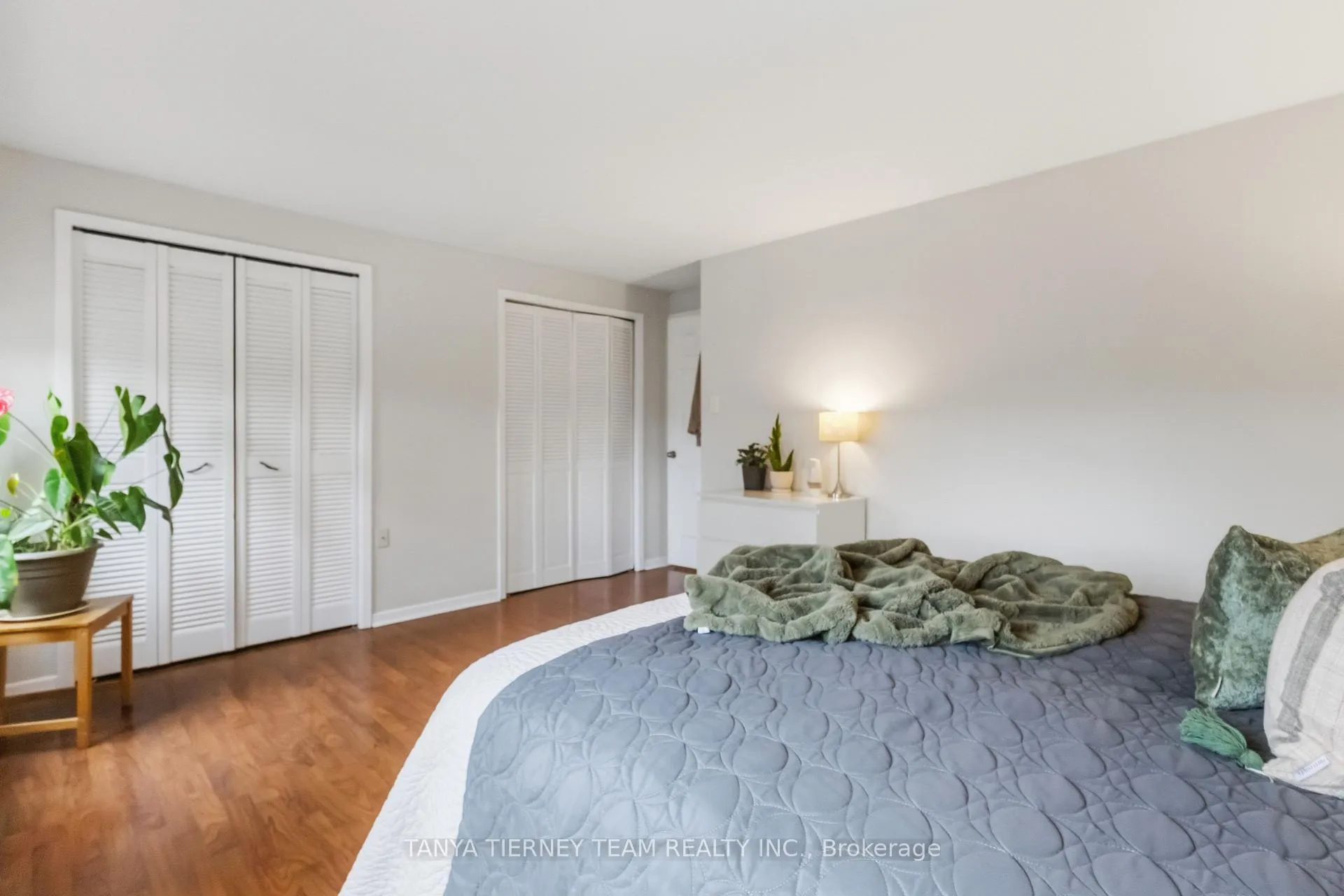 Photo 32 of 6 Gershwin Court, Whitby, Lynde Creek — HOMEH