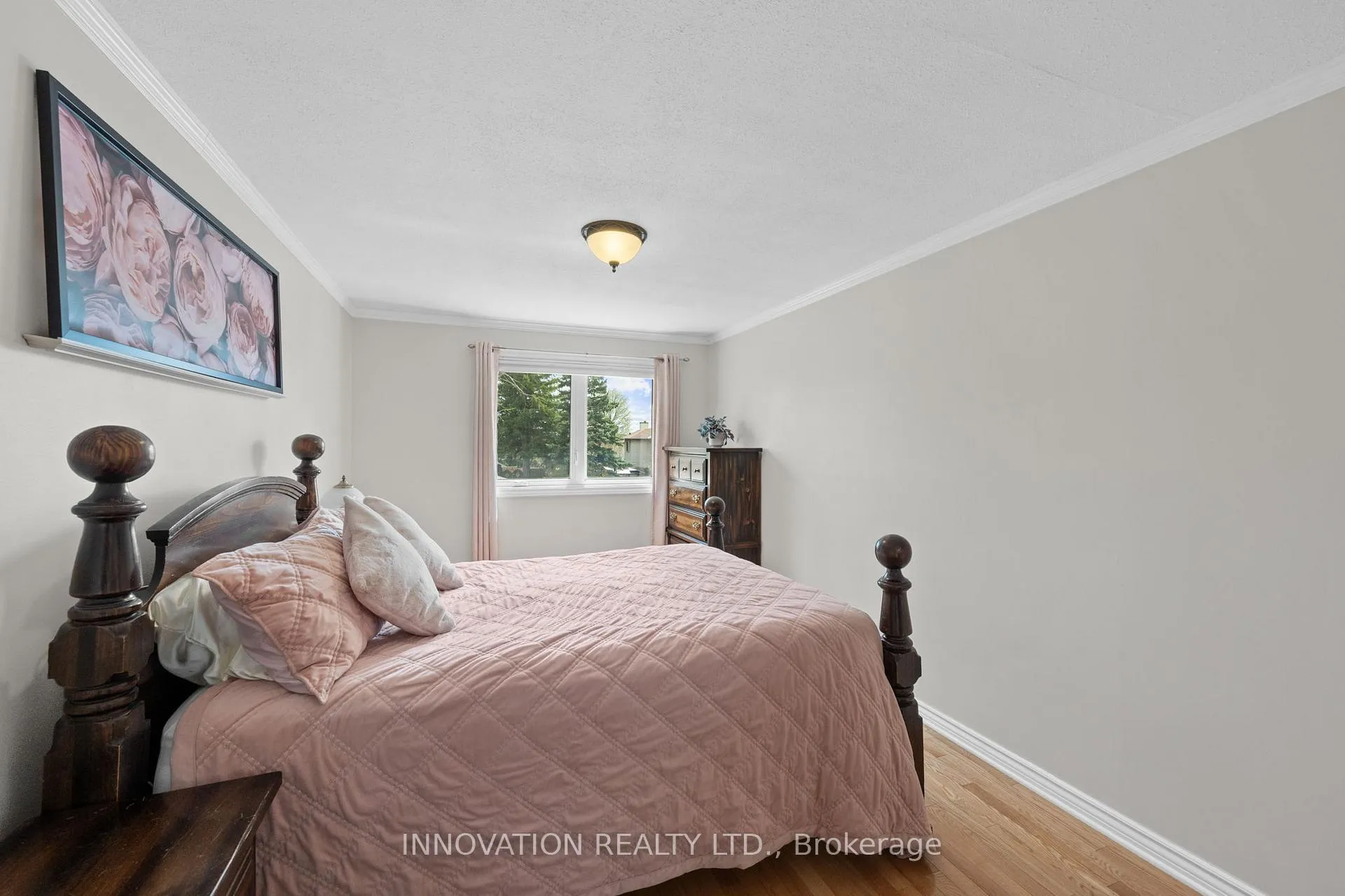 Photo 23 of 53 Equestrian Drive, Ottawa, Kanata - Bridlewood — HOMEH