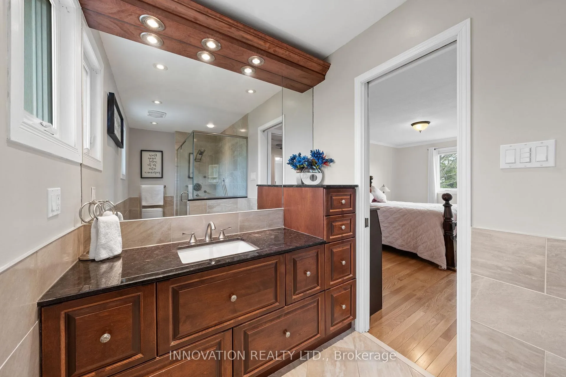 Photo 25 of 53 Equestrian Drive, Ottawa, Kanata - Bridlewood — HOMEH