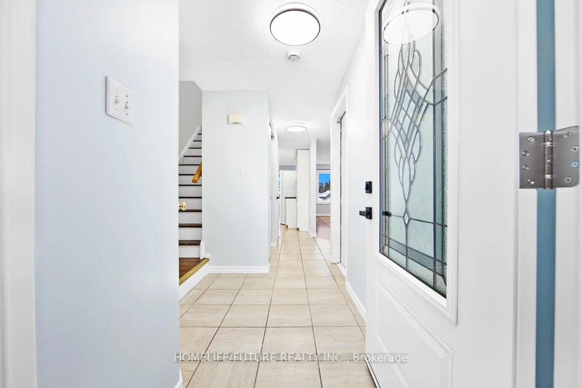 Photo 2 of 336 Sable Court, Waterloo, University Downs — HOMEH