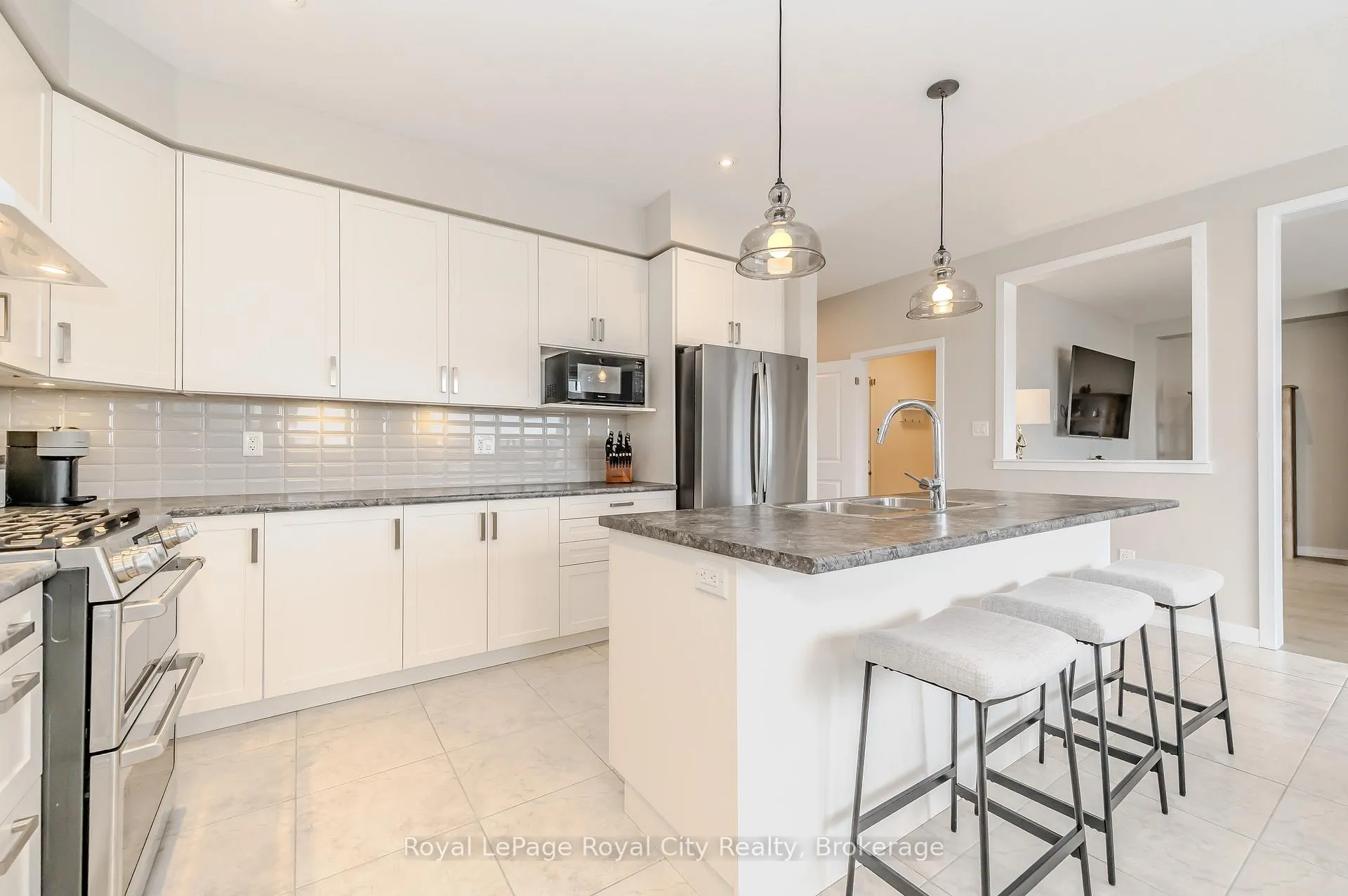 Photo 10 of 262 Dolman Street, Woolwich — HOMEH