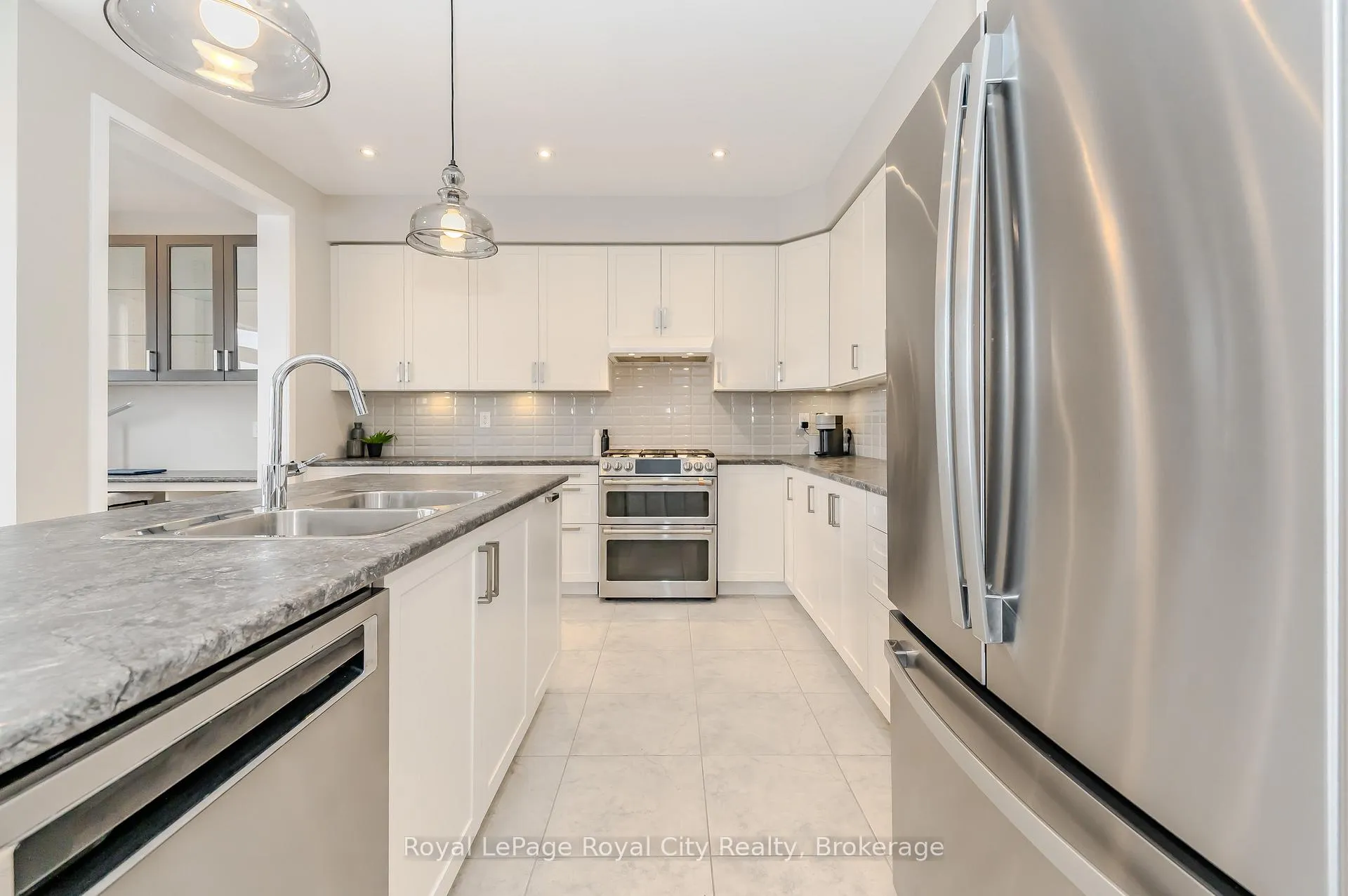 Photo 12 of 262 Dolman Street, Woolwich — HOMEH