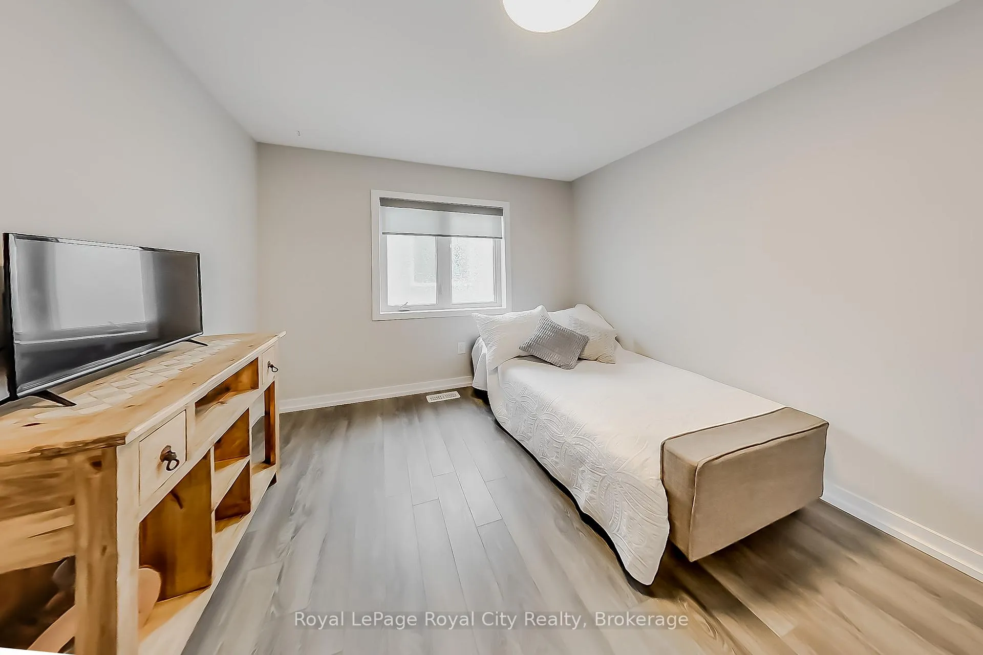 Photo 28 of 262 Dolman Street, Woolwich — HOMEH