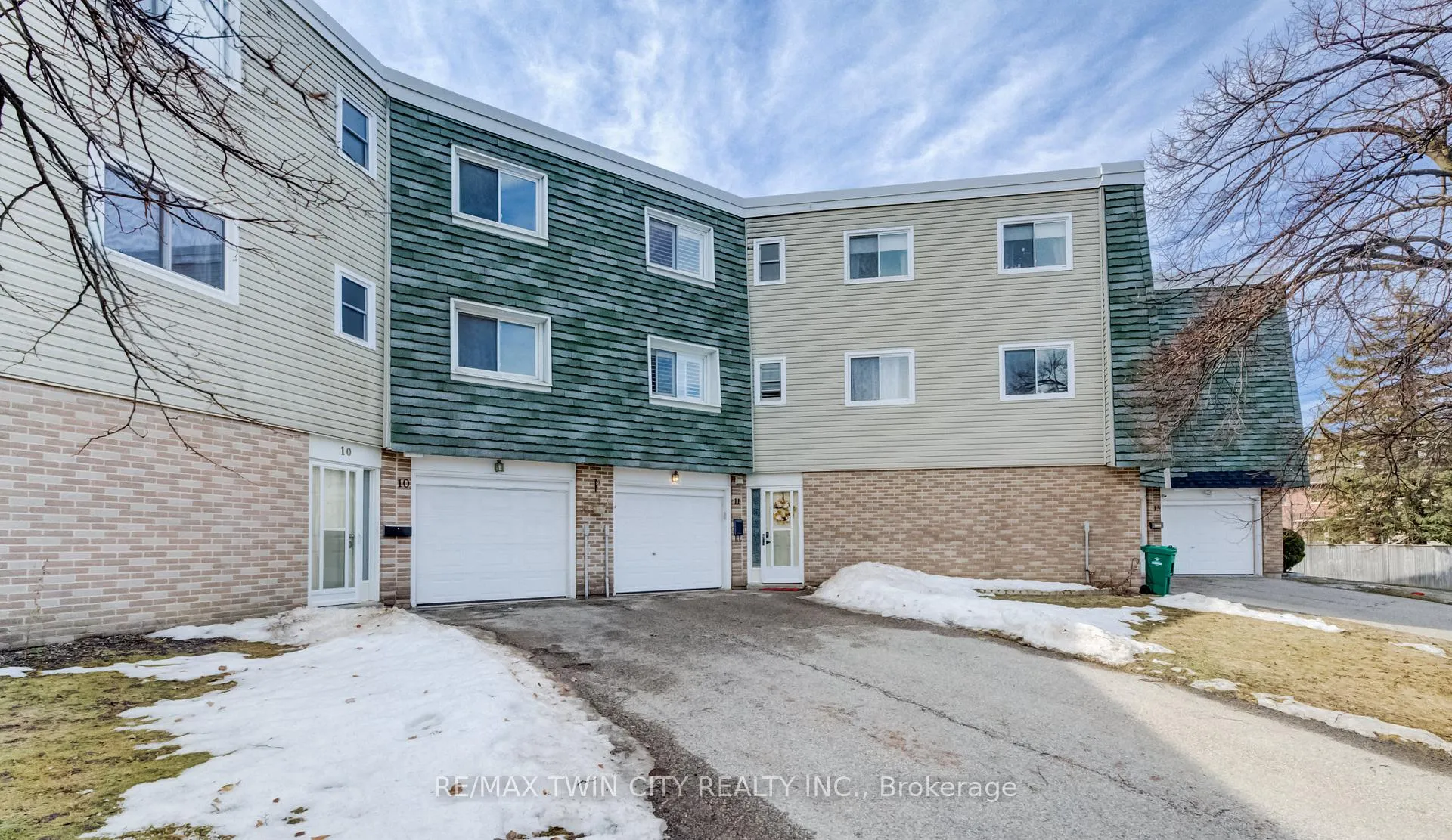 Front of Unit 11, 60 Elmsdale Drive