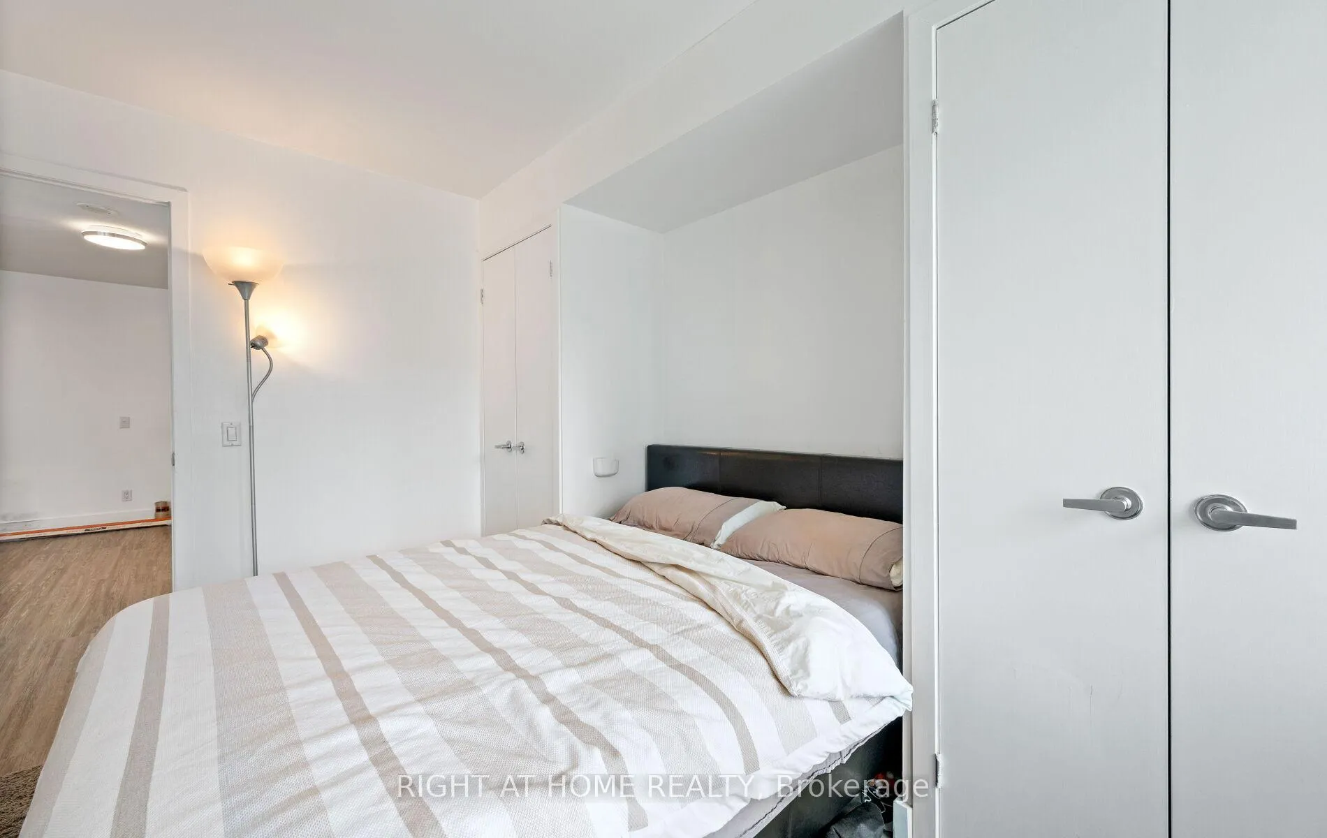 Photo 30 of Unit 803, 373 Front Street W, Toronto, Waterfront Communities — HOMEH