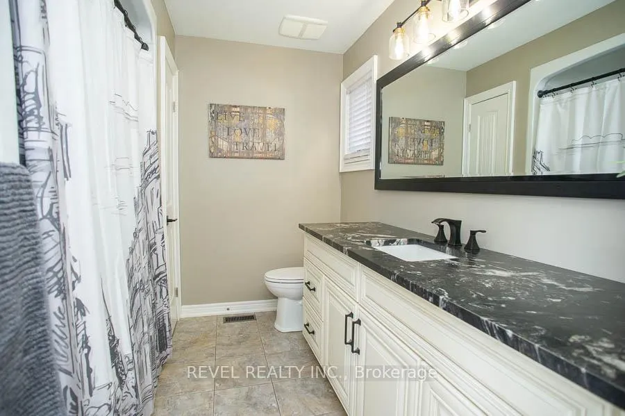 Photo 23 of 9 Davey Court, Haldimand — HOMEH