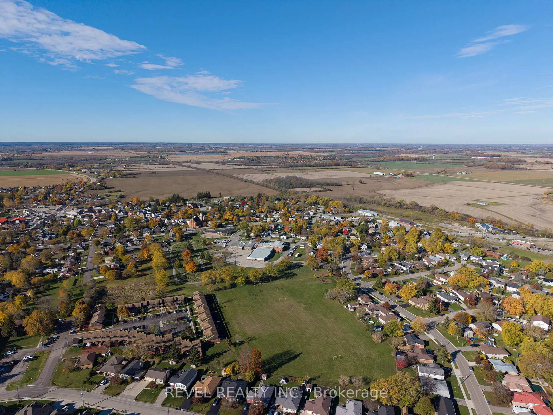 Photo 40 of 9 Davey Court, Haldimand — HOMEH