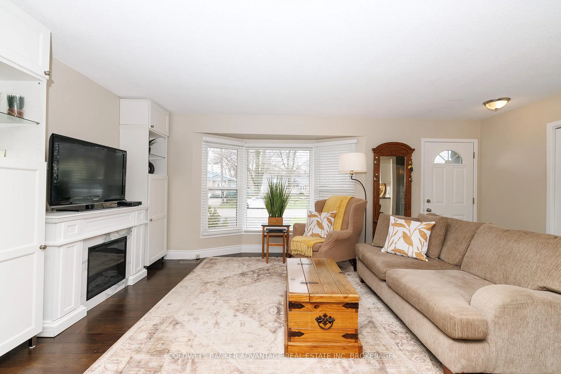 Photo 7 of 3 Northglen Avenue, St. Catharines, Port Weller — HOMEH