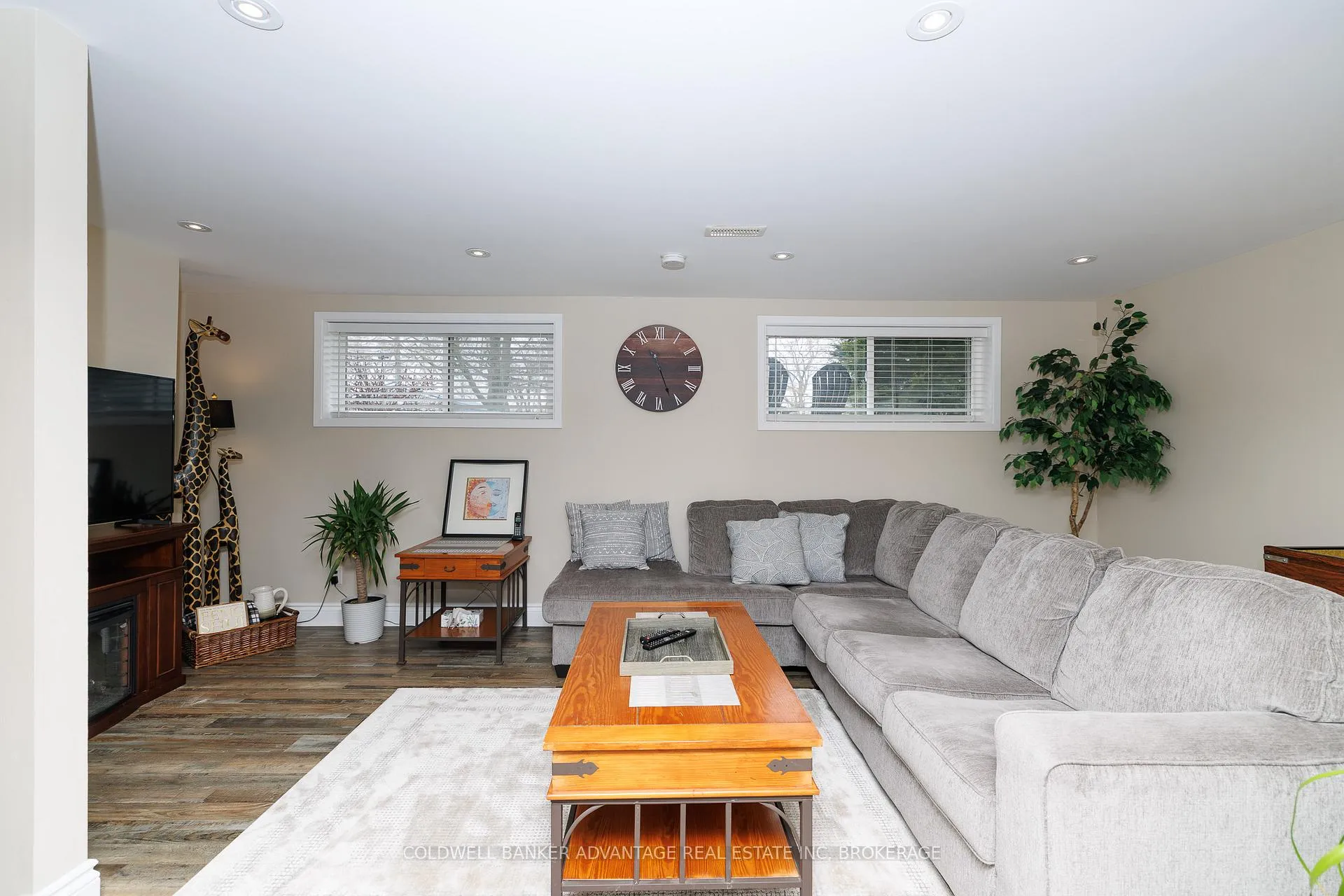 Photo 22 of 3 Northglen Avenue, St. Catharines, Port Weller — HOMEH