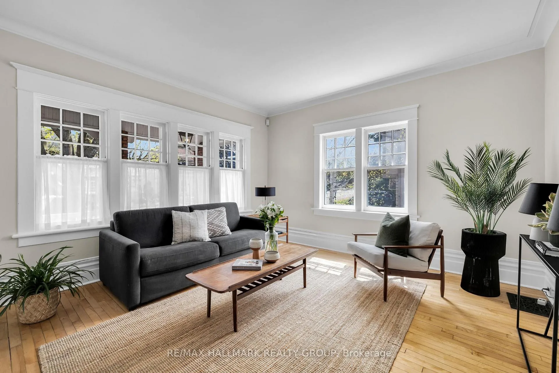 Photo 5 of 474 Brierwood Avenue, Ottawa, McKellar/Highland — HOMEH