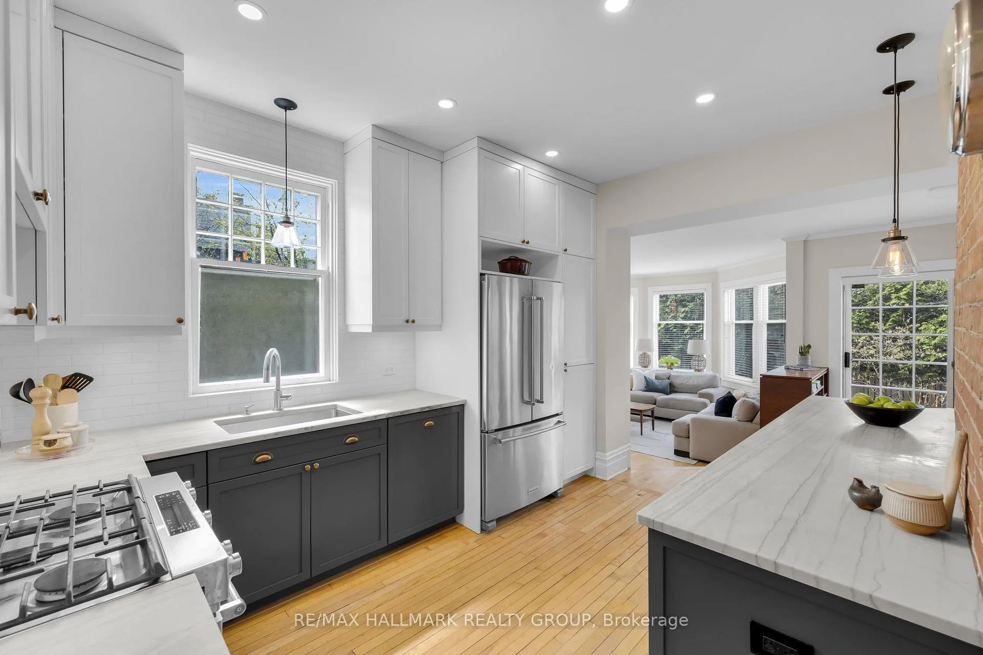 Photo 12 of 474 Brierwood Avenue, Ottawa, McKellar/Highland — HOMEH