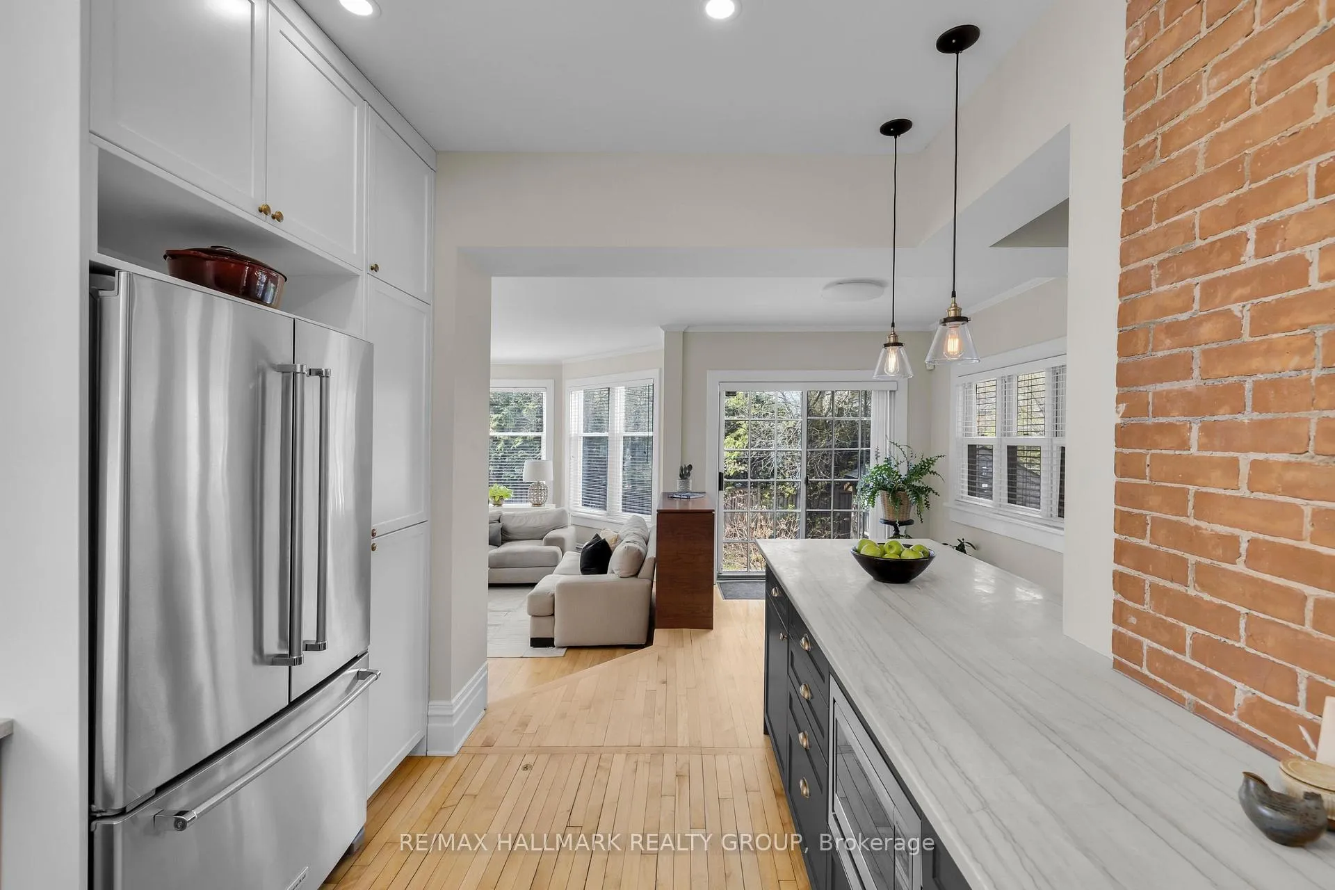 Photo 14 of 474 Brierwood Avenue, Ottawa, McKellar/Highland — HOMEH