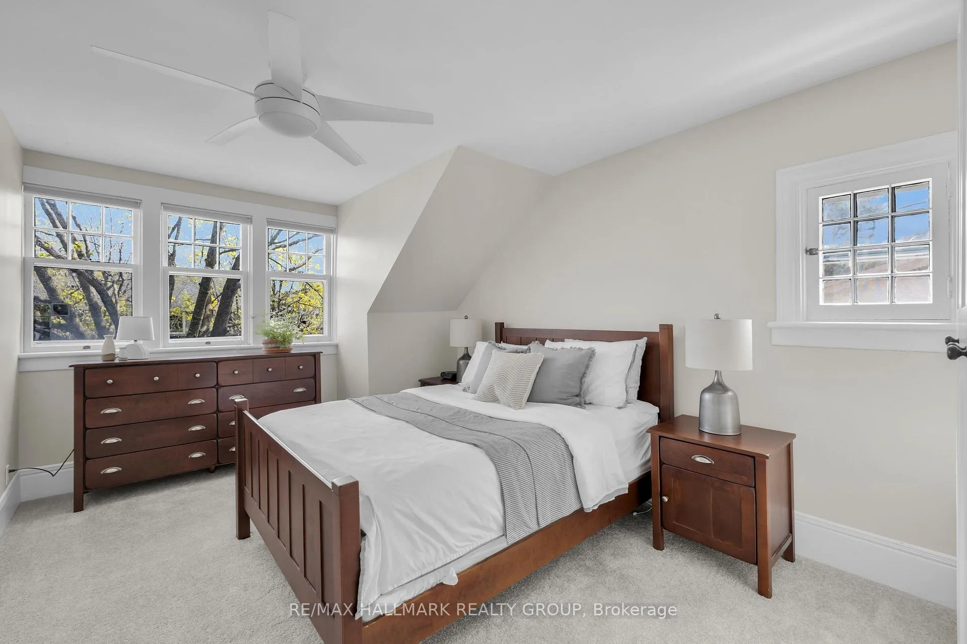 Photo 22 of 474 Brierwood Avenue, Ottawa, McKellar/Highland — HOMEH