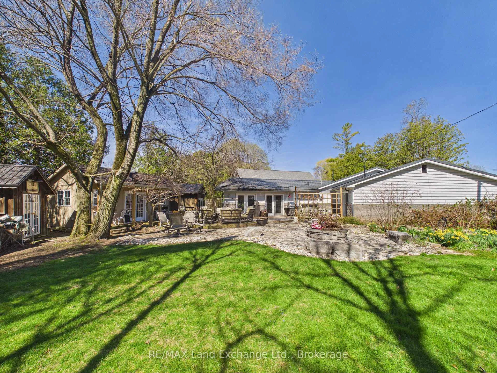 Photo 9 of 15 North Cedar Lane, Kincardine — HOMEH