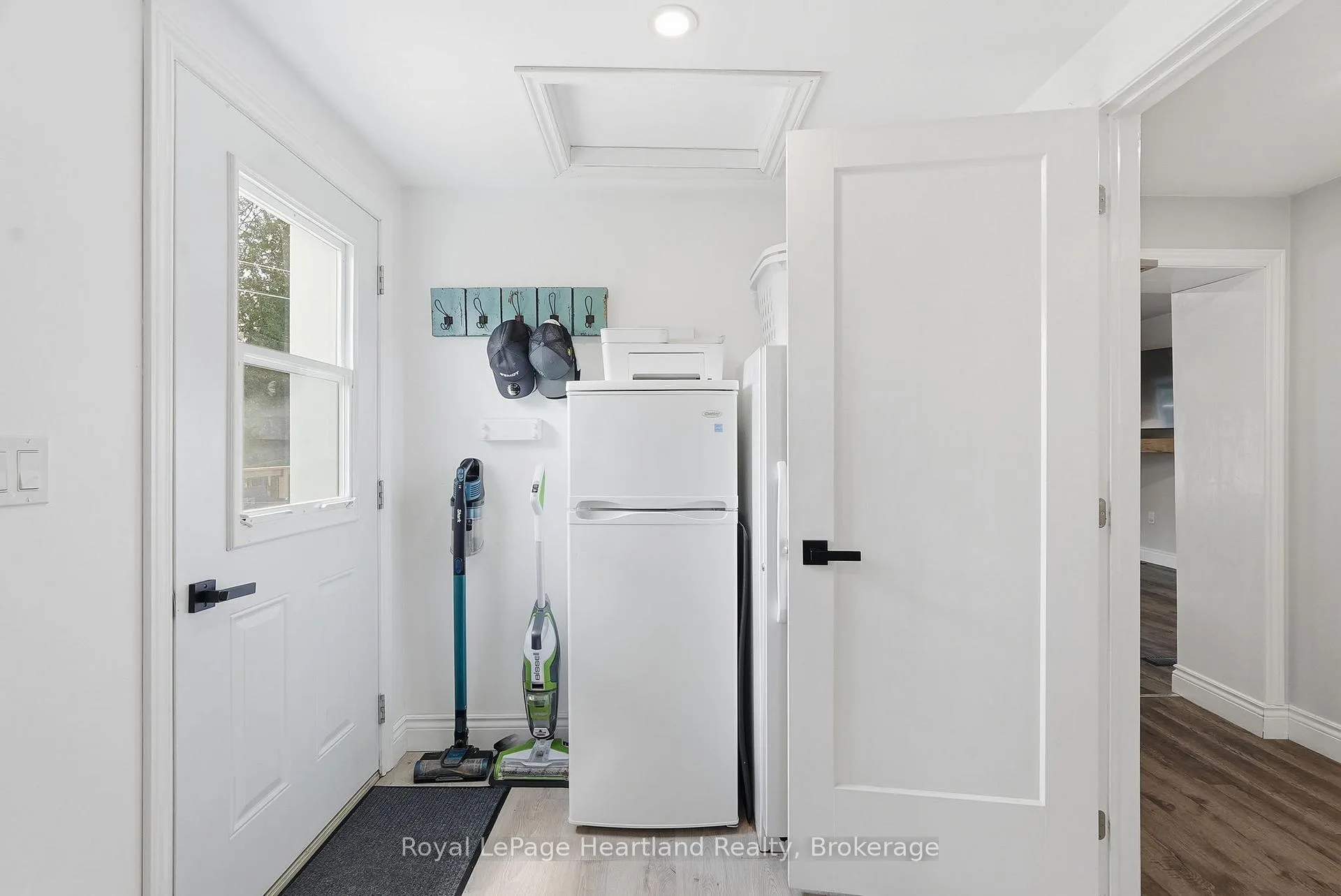 Photo 23 of 3026 Station Road, Howick — HOMEH