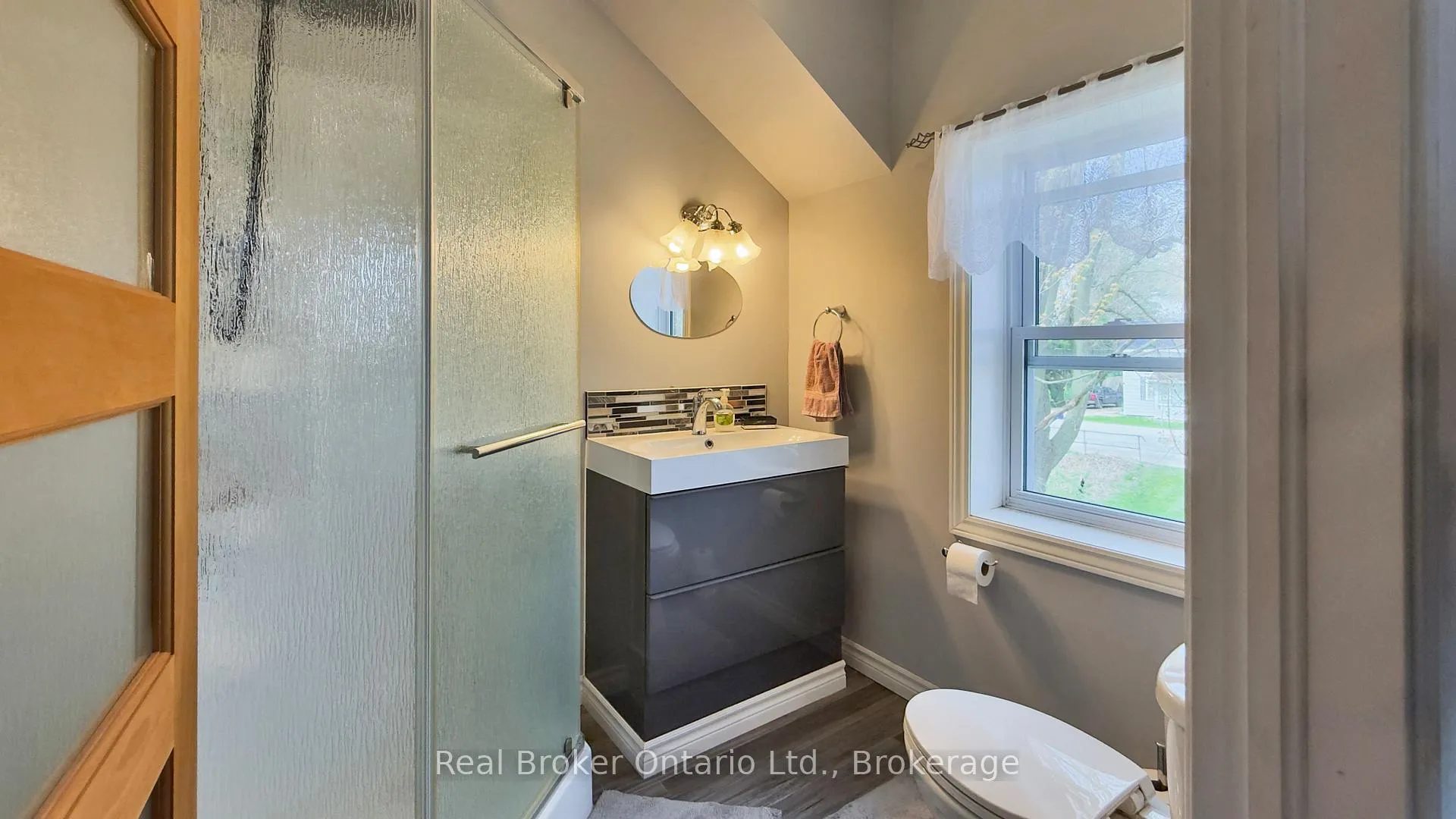 Photo 24 of 485 Chepstow Road, Brockton — HOMEH