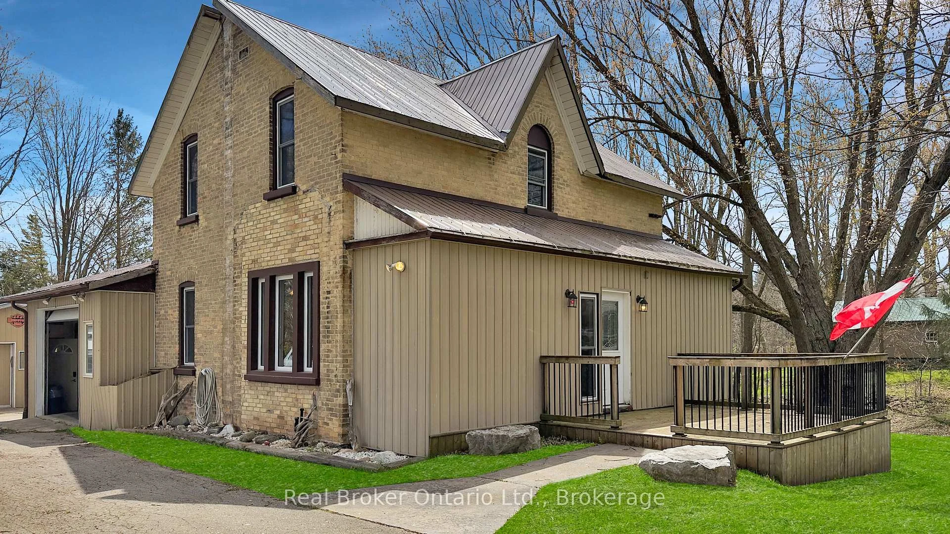 Photo 31 of 485 Chepstow Road, Brockton — HOMEH