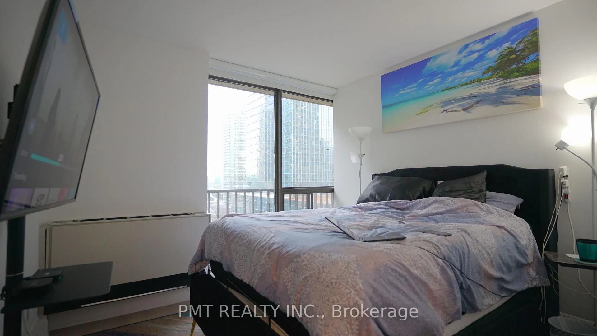 Photo 11 of Unit 1430, 33 Harbour Square, Toronto, Waterfront Communities — HOMEH