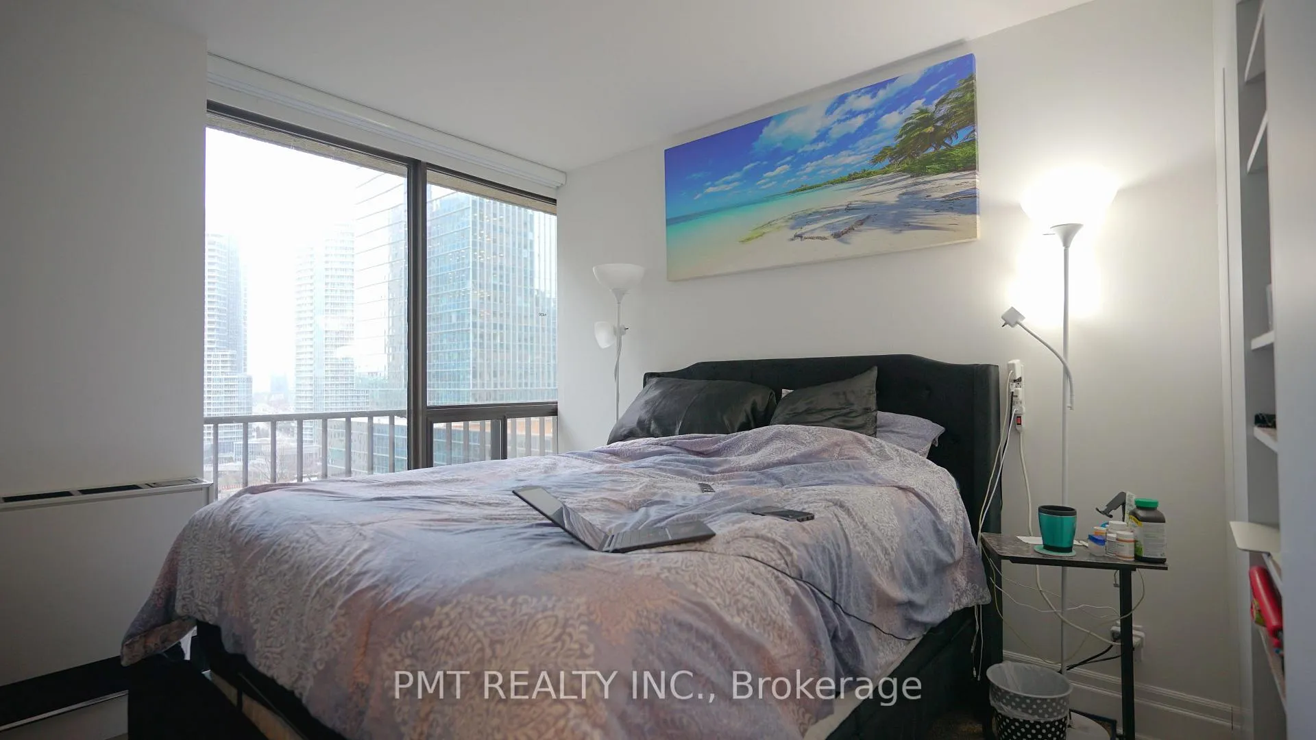 Photo 12 of Unit 1430, 33 Harbour Square, Toronto, Waterfront Communities — HOMEH